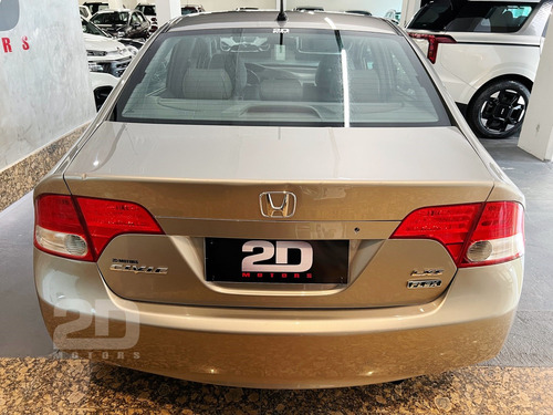 Honda Civic 1.8 LXS 16V FLEX 4P AUTOMÁTICO