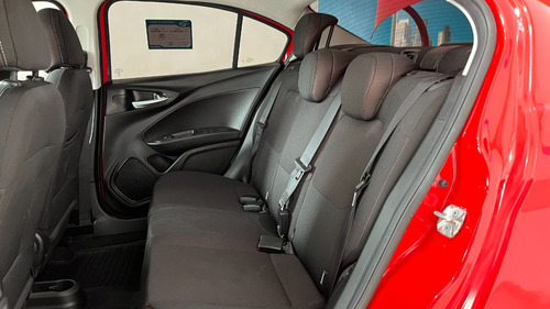 Fiat Cronos 1.8 16v Precision