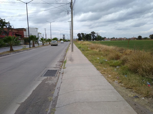 Imagen 2 de 3 de Venta De Terreno Comercial En Salamanca