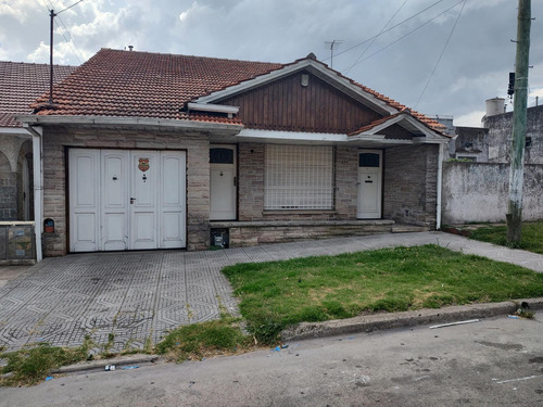 Casa En  Zona Gruta De Lourdes