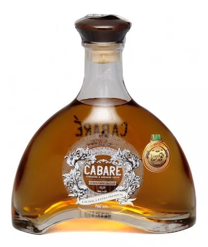 Imagem 1 de 1 de Cachaça Cabaré Extra Premium -700ml