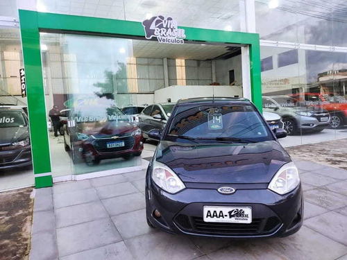 Imagem 4 de 9 de Ford Fiesta Hatch 1.6 8v 4p 2014