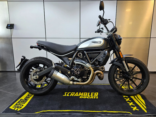 Imagen 1 de 24 de Ducati Scrambler Icon Dark! No Royal Enfield No Triumph Mi