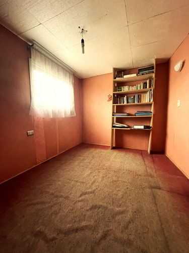 Rebajada !!!!!vendo Amplia Casa De Dos Niveles En Valparaíso