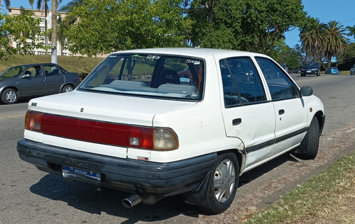 Daihatsu Charade Sedan 1.3 - 16 Válvulas