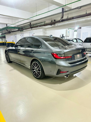 BMW 320i 2020