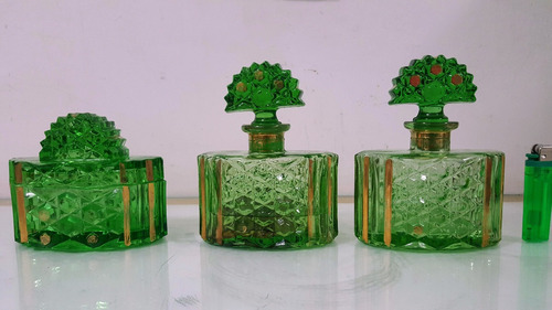 Antiguo Perfumeros Polvera Despojador Cristal Tallado Set Gd (Usado)