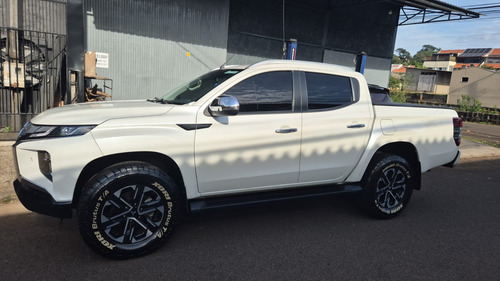 Mitsubishi L200 2.4 Triton Sport Hpe S Cab. Dupla 4x4 Aut. 4p