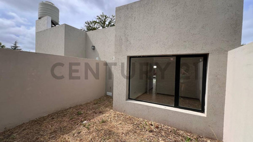 Venta De Departamento A Estrenar De 2 Ambientes En Tandil