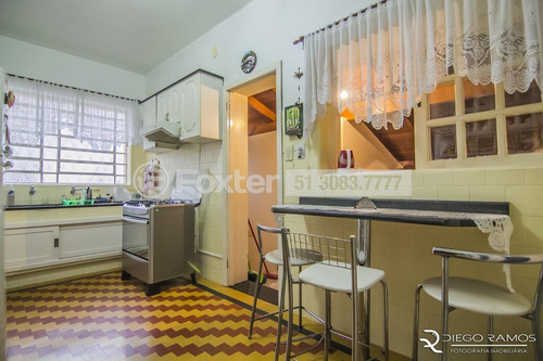 Imagem 12 de 30 de Casa, 3 Dormitórios, 220 M², Partenon - 161347