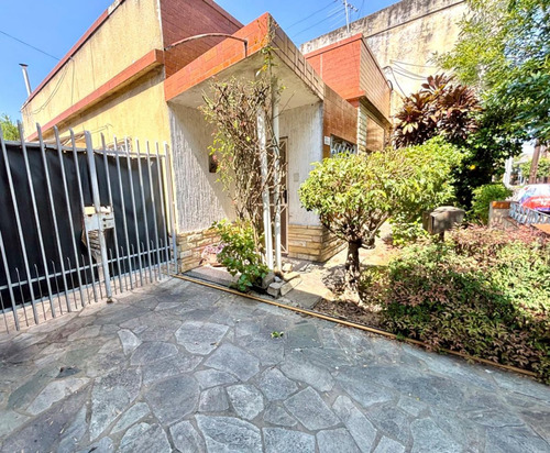 Casa 5 Amb En Venta En Ciudadela Multifamiliar