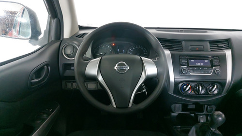 Nissan Np300 2.5 Le Tm Ac