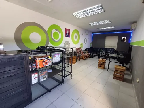 *jl/oportunidad De Negocio Galpón Cerrado 1 Abierto, 2 Casas Local Y Mas En Venta Barquisimeto, Centro Lara, Venezuela/ José López # 24-15926 / 920 M²