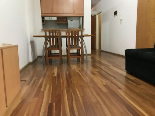 Imagen 6 de 12 de Departamento De 1 Dormitorio En Barrio Norte