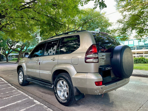 Toyota Land Cruiser 3.0 Prado