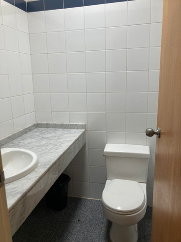 Venta Lujoso Y Confortable Ph En Oripoto 436m2