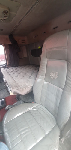 Caminhão Volvo Fh 460 - 6x2t Ano 2013