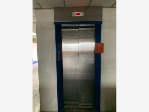 Imagen 3 de 11 de Oficina Comercial En Venta Obrera