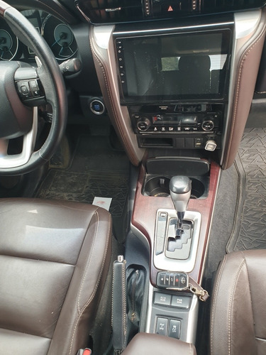 Toyota Fortuner 2019 2.7l Mid