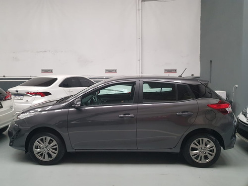 Toyota Yaris 1.5 Xls Cvt 5p 2021 0km