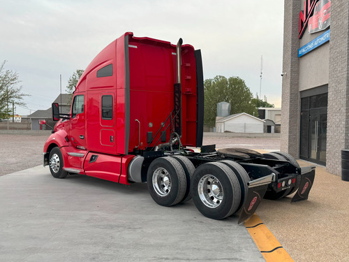 2017 Kenworth T680 Cummins