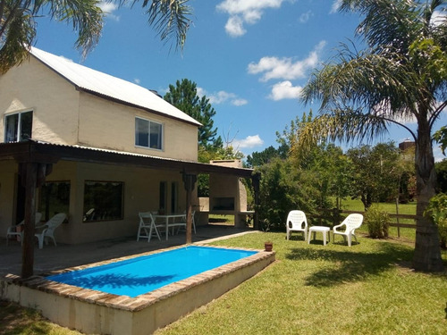 Imagen 12 de 30 de Complejo Turístico De Cuatro Casa Con Costa Al Lago