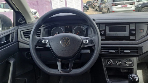 Volkswagen Pólo MPI (Flex)