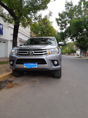 Toyota Hilux 2.8 Cd Srv Pack 177cv 4x2 2017