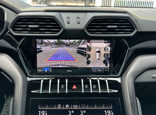 Lamborghini Urus 4.0 V8