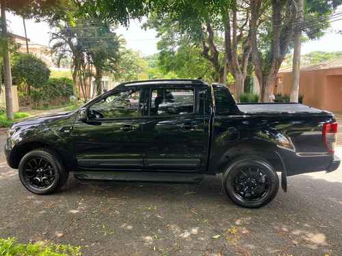 Ford Ranger 2.2 Black Cab. Dupla 4x2 Aut. 4p