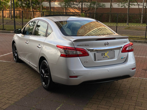 Nissan Sentra 2.0 Sl Unique Flex Aut. 4p