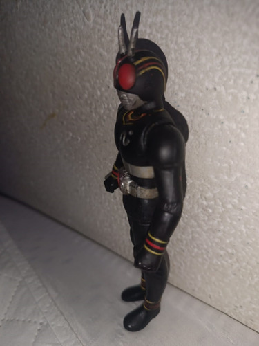 Kamen Rider Black (punhos Fechados) Glasslite 2 (Usado)