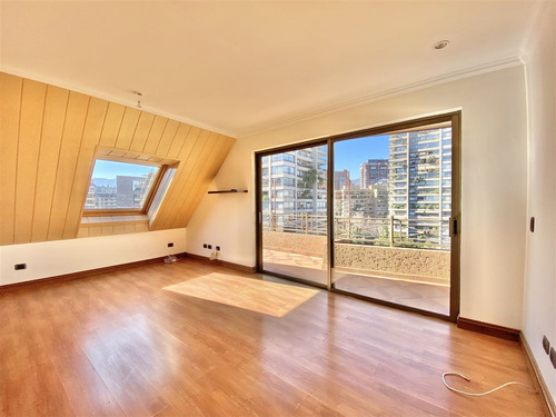 Venta Duplex Las Condes: El Golf
