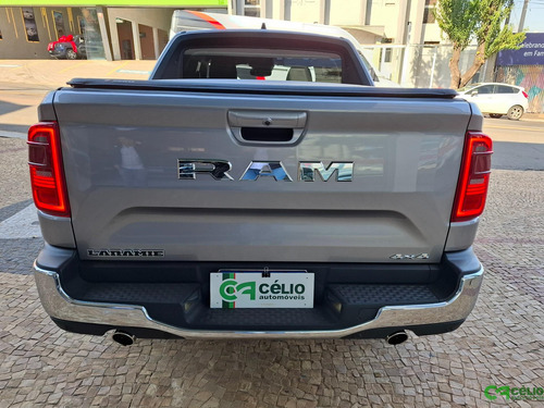 RAM Ram LAR. HURR. 4 2.0 TB CD 4X4 Aut.