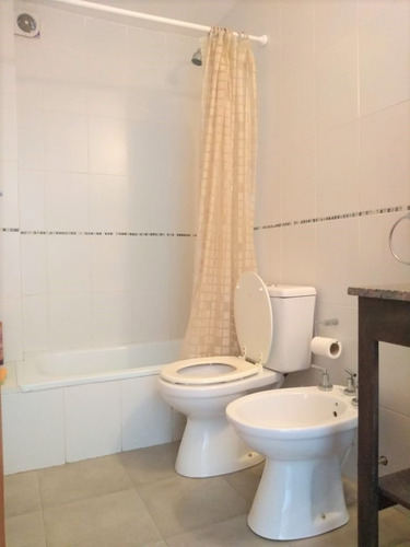 Imagen 12 de 14 de ¡excelente Oportunidad De Venta! Departamento 2 Amb Cochera