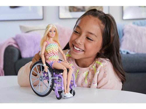 Barbie Fashionista Muñeca Silla De Ruedas Morada