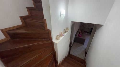 Venta De Casa Beccar 6 Ambientes Con Enorme Jardin