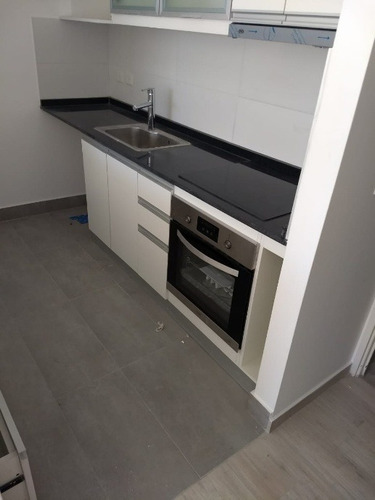 Imagen 4 de 14 de Tigre Centro Torre Cardon 19 E Depto A La Venta