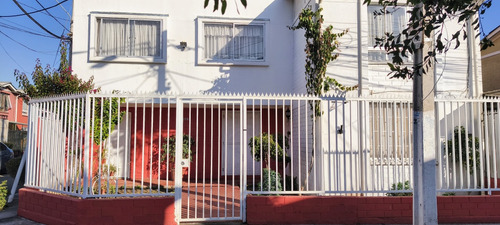 Espectacular Casa En Quilicura, Estadio Sanchez Rumoroso