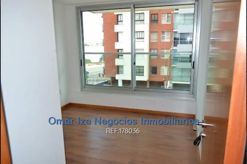 Imagen 3 de 13 de Venta Apartamento 3 Dormitorios Rambla Malvin