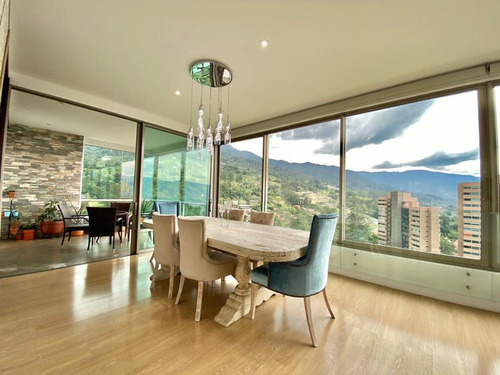 Apartamento En Venta En Medellín El Poblado