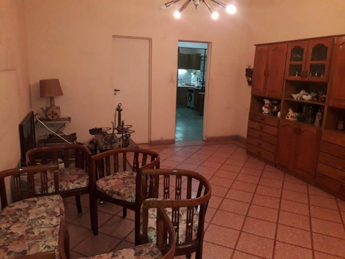 Imagen 9 de 14 de Casa En Venta En Ramos Mejia Sur