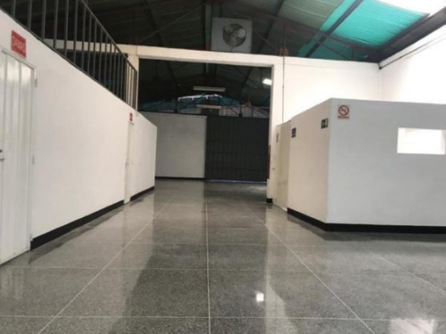 Imagen 8 de 30 de Oficinas En Venta Zona Oeste Barquisimeto 21-12023 @m