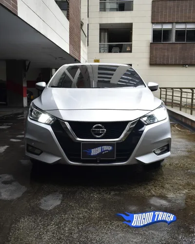 Nissan Versa 1.6 Advance