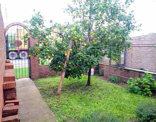 Casa | 2 Dormitorios | Cochera | Excelente Calidad | Granadero Baigorria