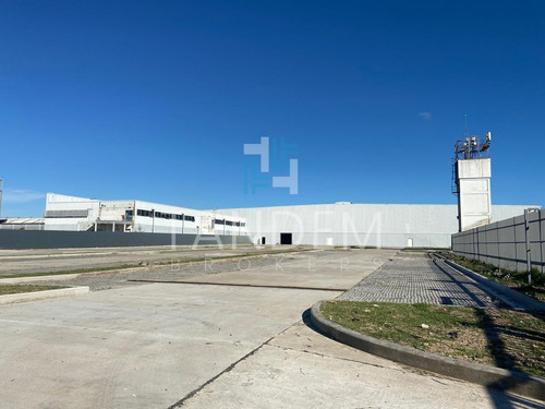 Imagen 7 de 8 de Predio Único 32.000 M2 Con Gran Playón Y Espectacular Galpón En Acc. Tigre Y 202, Sobre Autopista