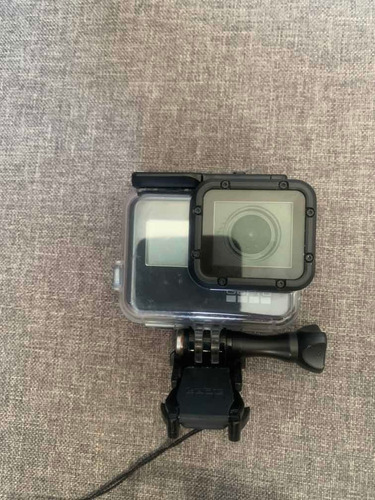 Câmera Gopro 7 + Brinde Uma Gopro Hero2 + Acessorios