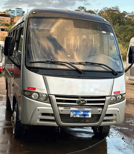 Micro Ônibus V8l 4x4 2015