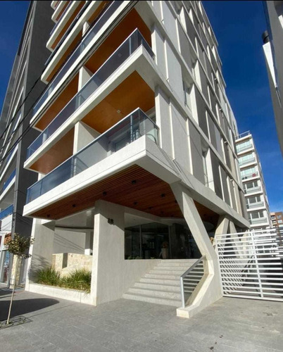 Departamento De 3 Ambientes Con Vista Al Mar En Puerto Madryn