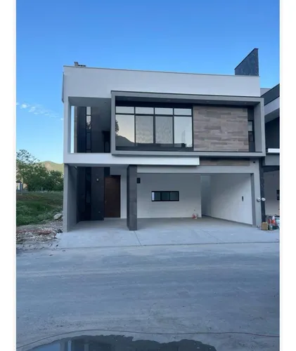 Casa En Venta En El Barrial